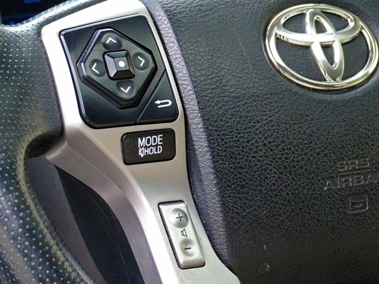Toyota 4Runner SR5 Premium 2WD (Natl) 2018