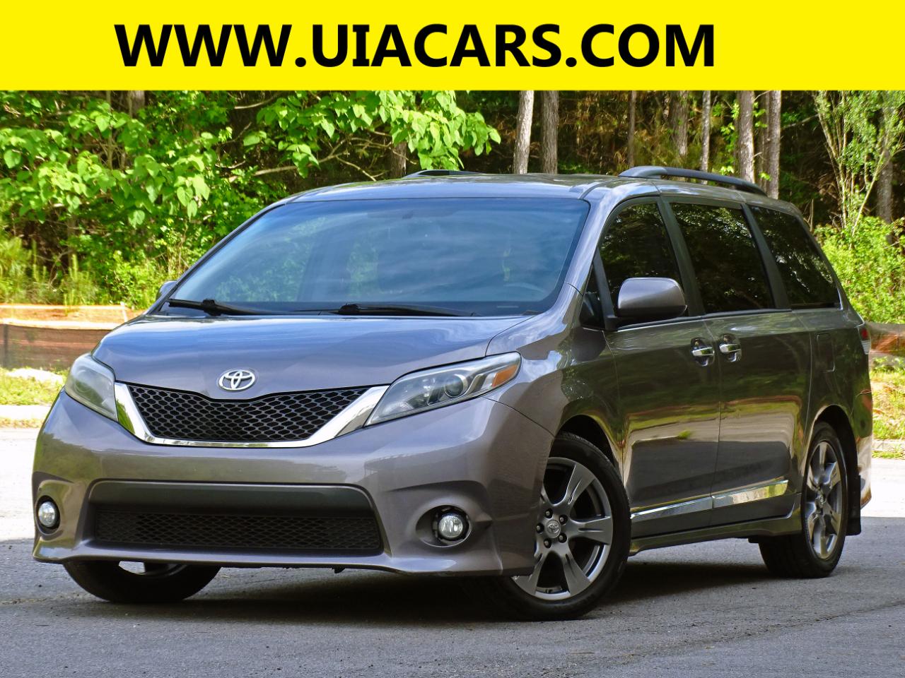 Toyota Sienna SE FWD 8-Passenger (Natl) 2017