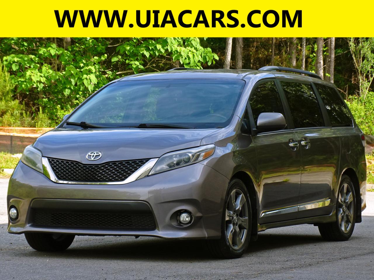 Toyota Sienna SE FWD 8-Passenger (Natl) 2017