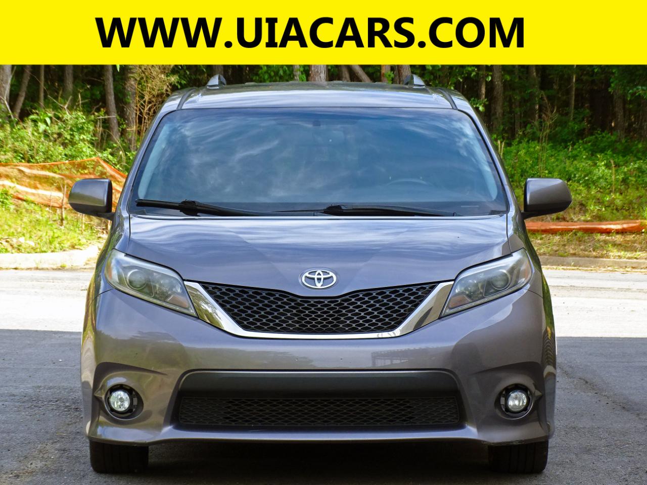 Toyota Sienna SE FWD 8-Passenger (Natl) 2017