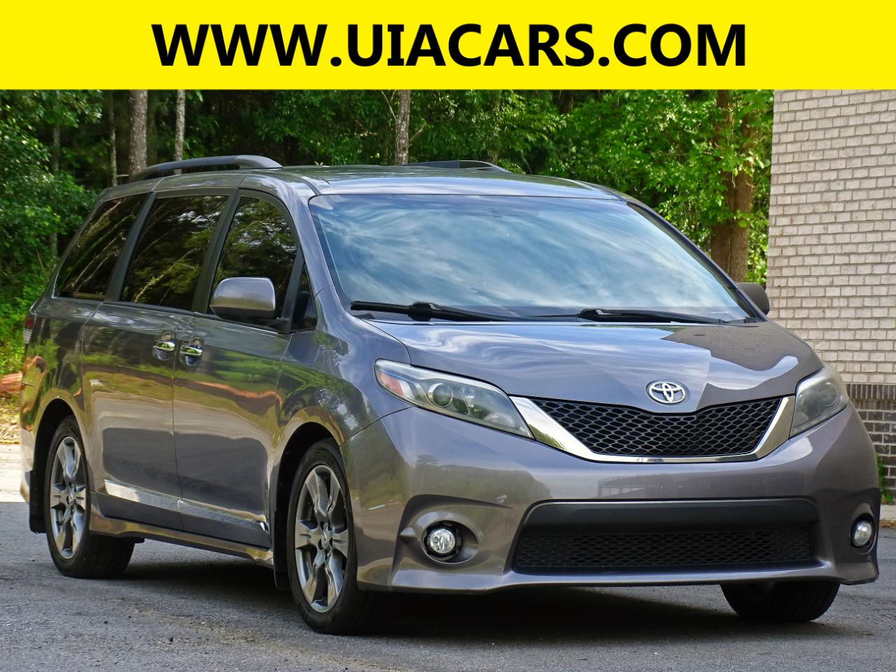 Toyota Sienna SE FWD 8-Passenger (Natl) 2017
