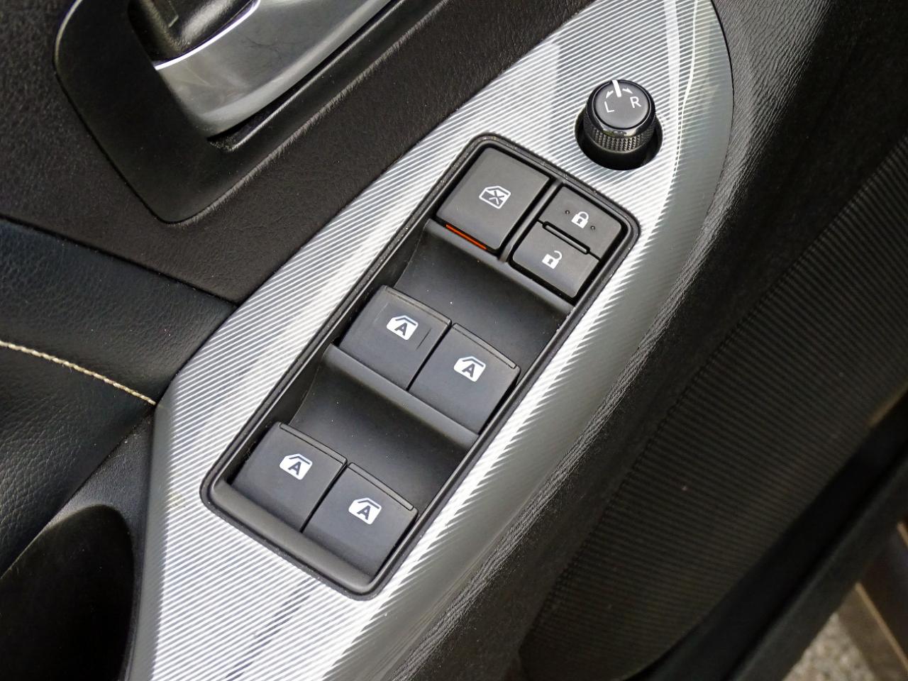 Toyota Sienna SE FWD 8-Passenger (Natl) 2017