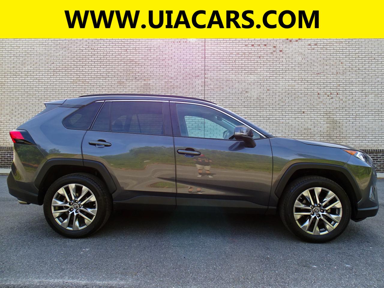 Toyota RAV4 XLE Premium AWD (Natl) 2019