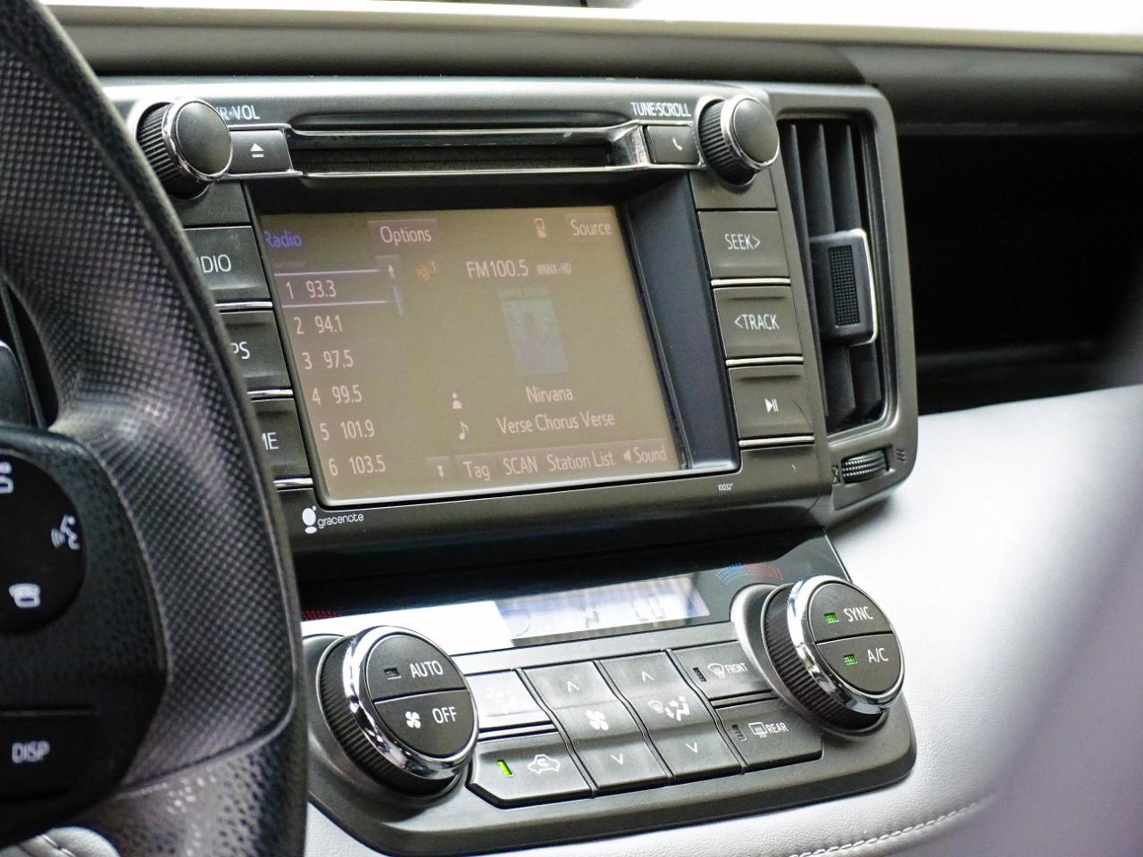 Toyota RAV4 FWD 4dr XLE (Natl) 2014