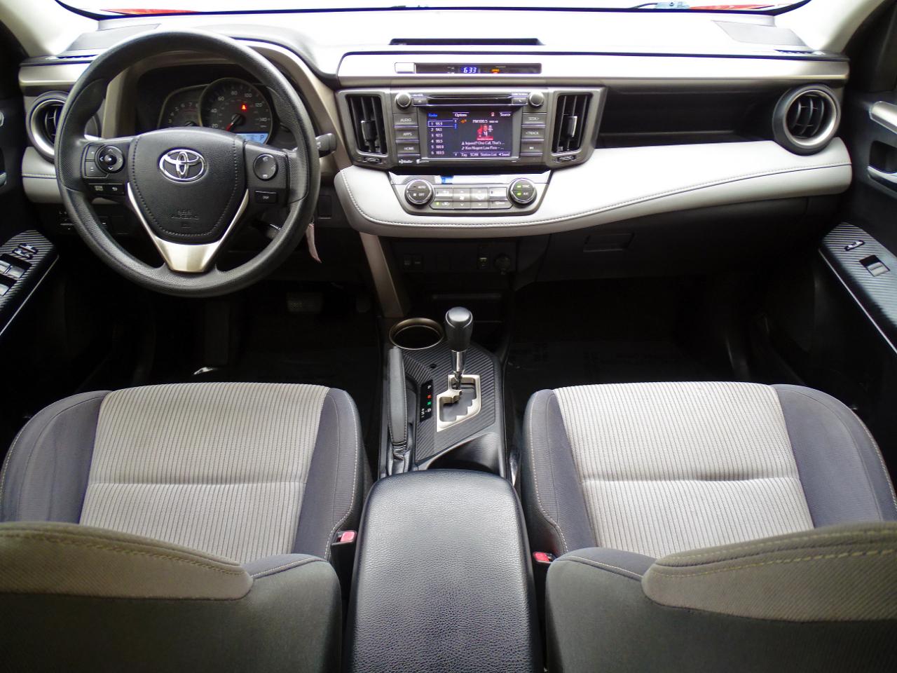 Toyota RAV4 FWD 4dr XLE (Natl) 2014