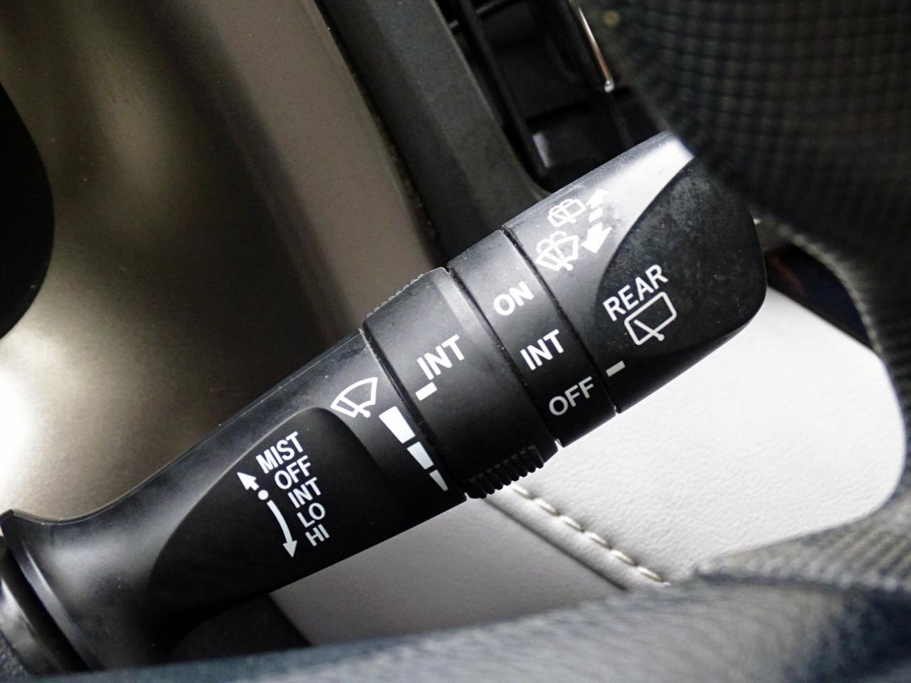 Toyota RAV4 FWD 4dr XLE (Natl) 2014