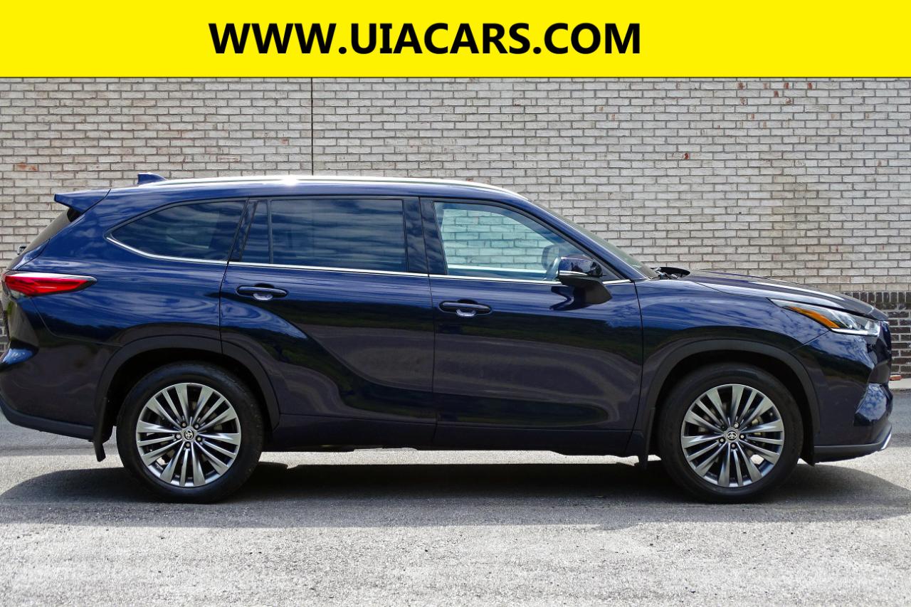 Toyota Highlander Platinum AWD (Natl) 2022