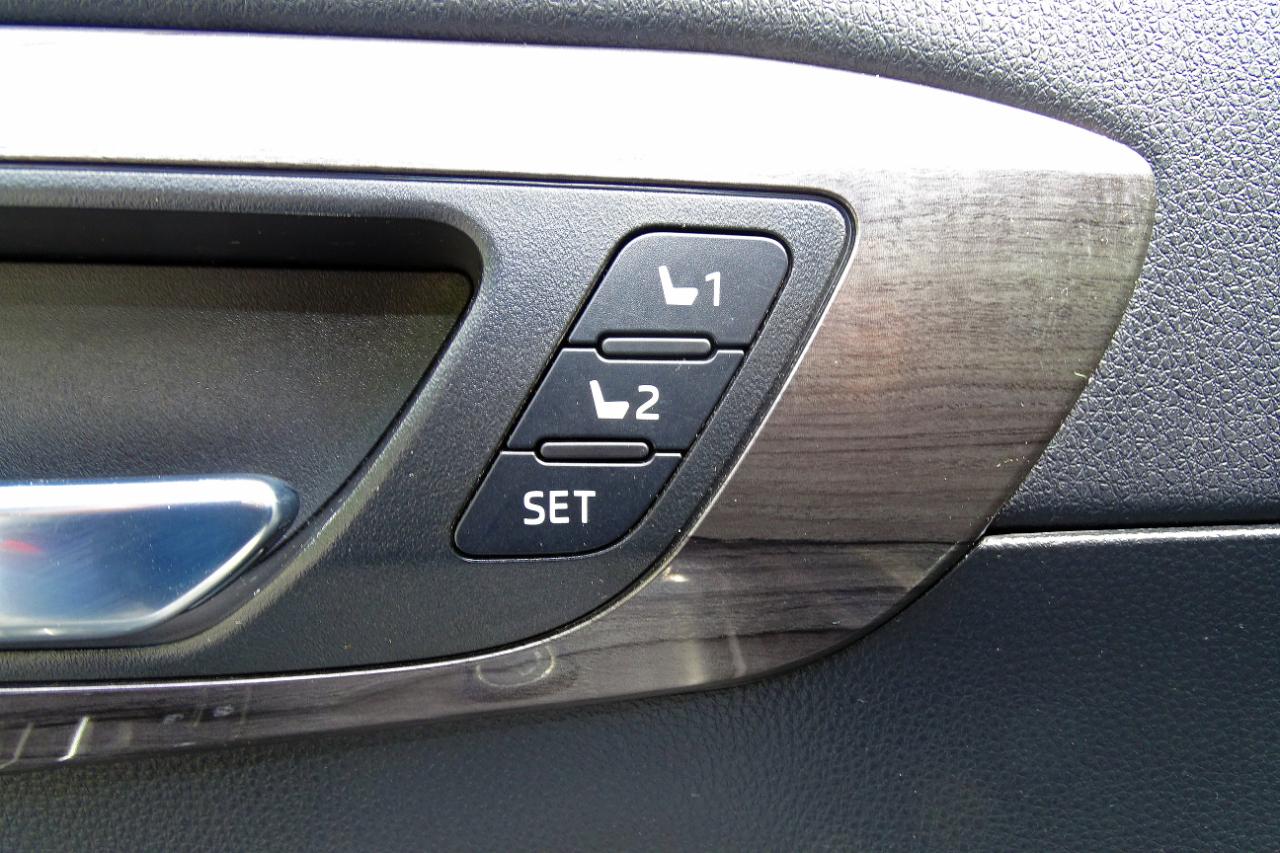 Toyota Highlander Platinum AWD (Natl) 2022