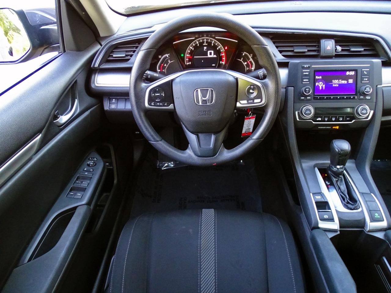 Honda Civic Sedan LX CVT 2017