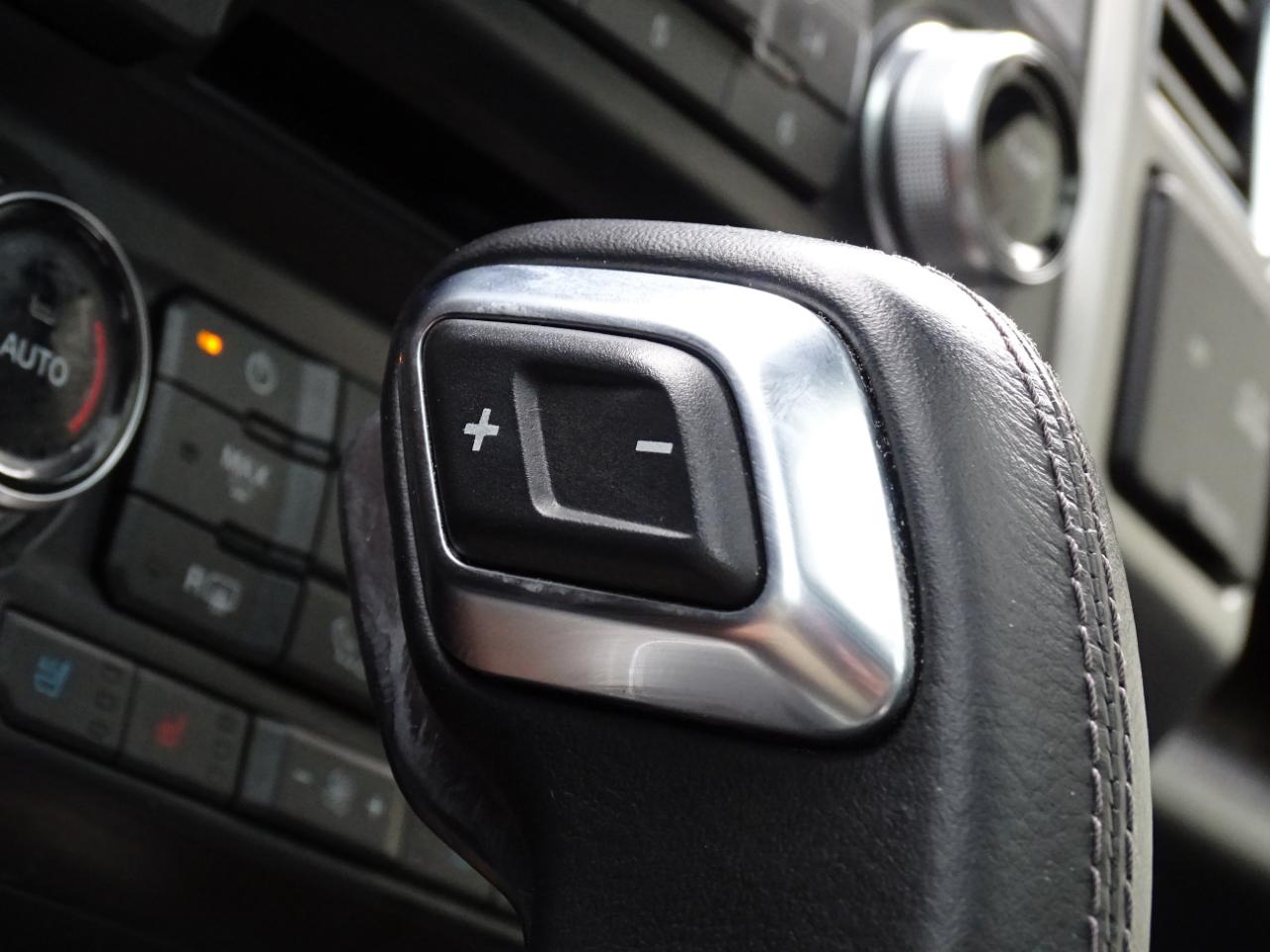 Ford F-150 4WD SuperCrew 145" Platinum 2015