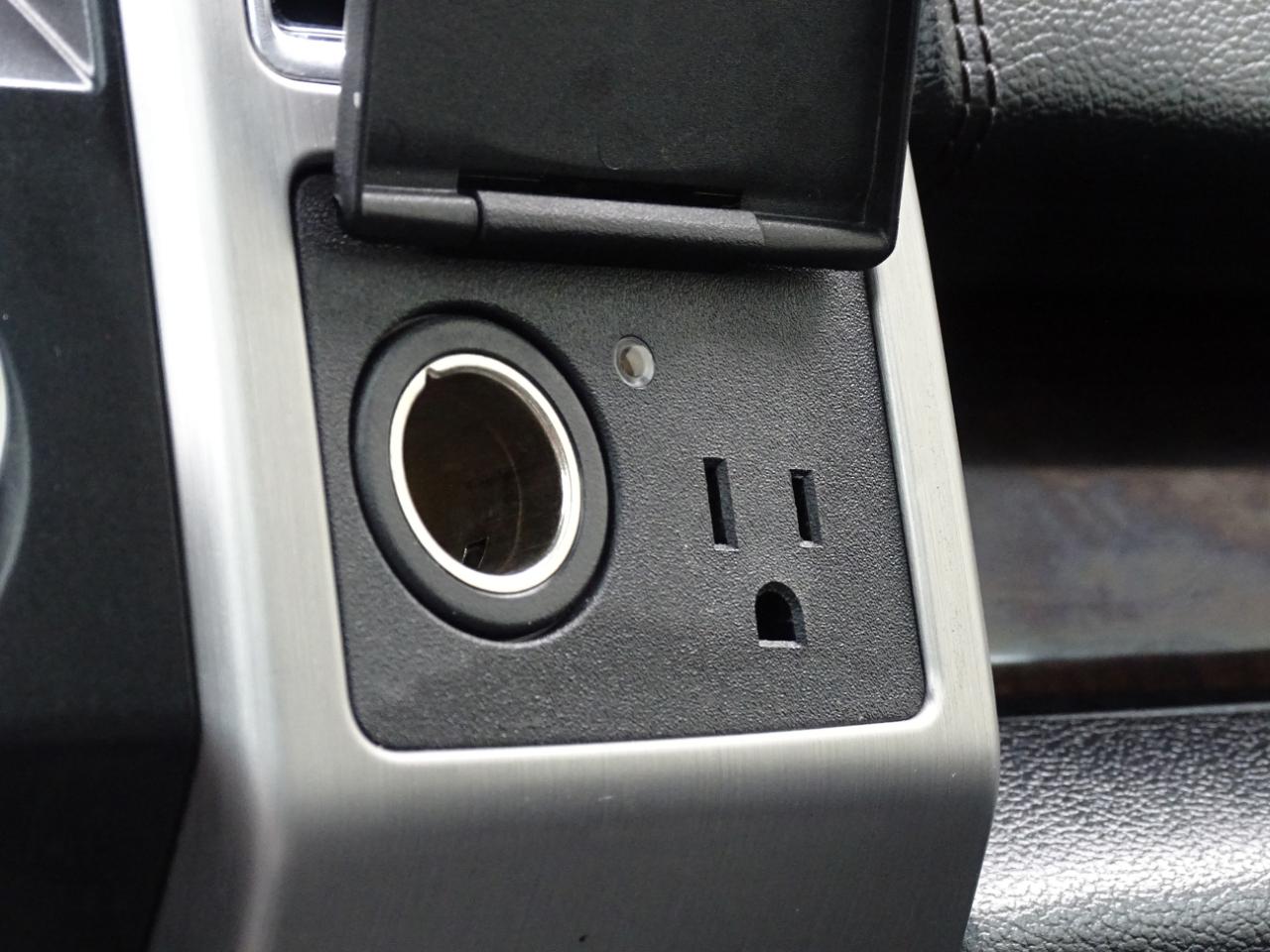 Ford F-150 4WD SuperCrew 145" Platinum 2015