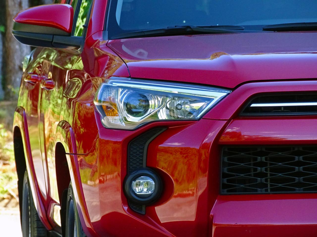 Toyota 4Runner SR5 2WD (Natl) 2024