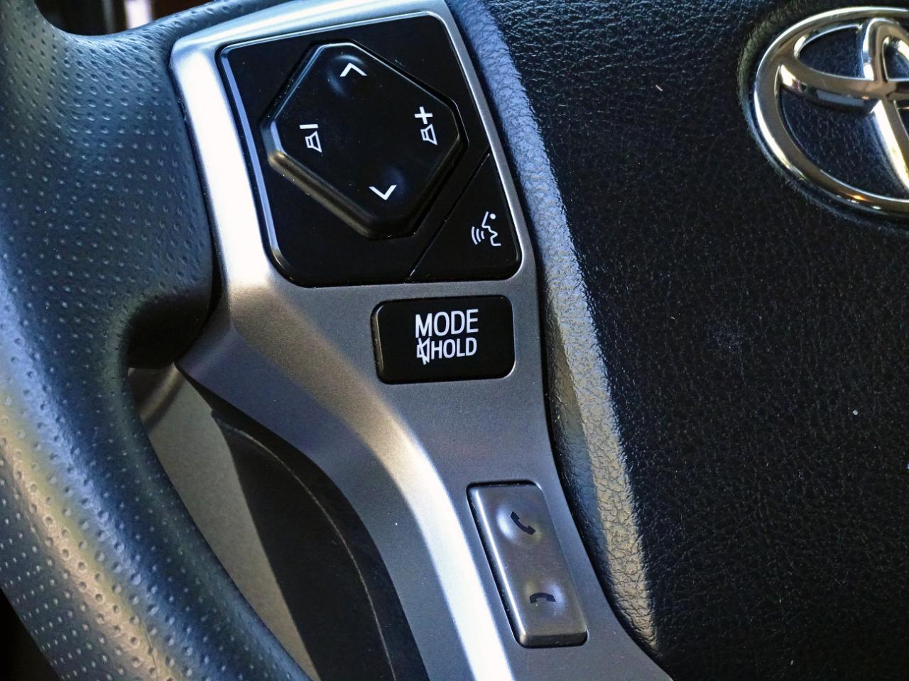 Toyota 4Runner SR5 2WD (Natl) 2024
