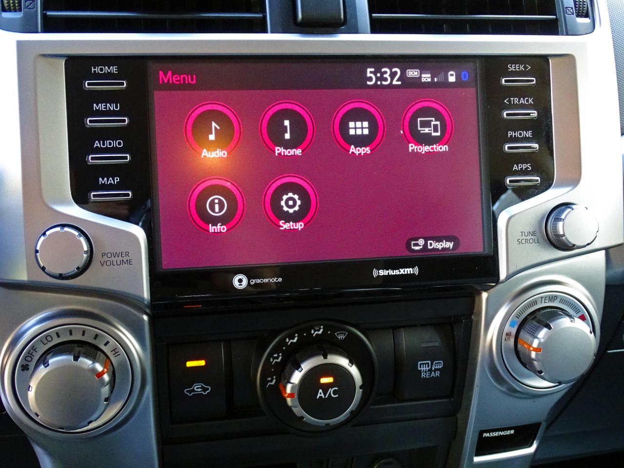 Toyota 4Runner SR5 2WD (Natl) 2024