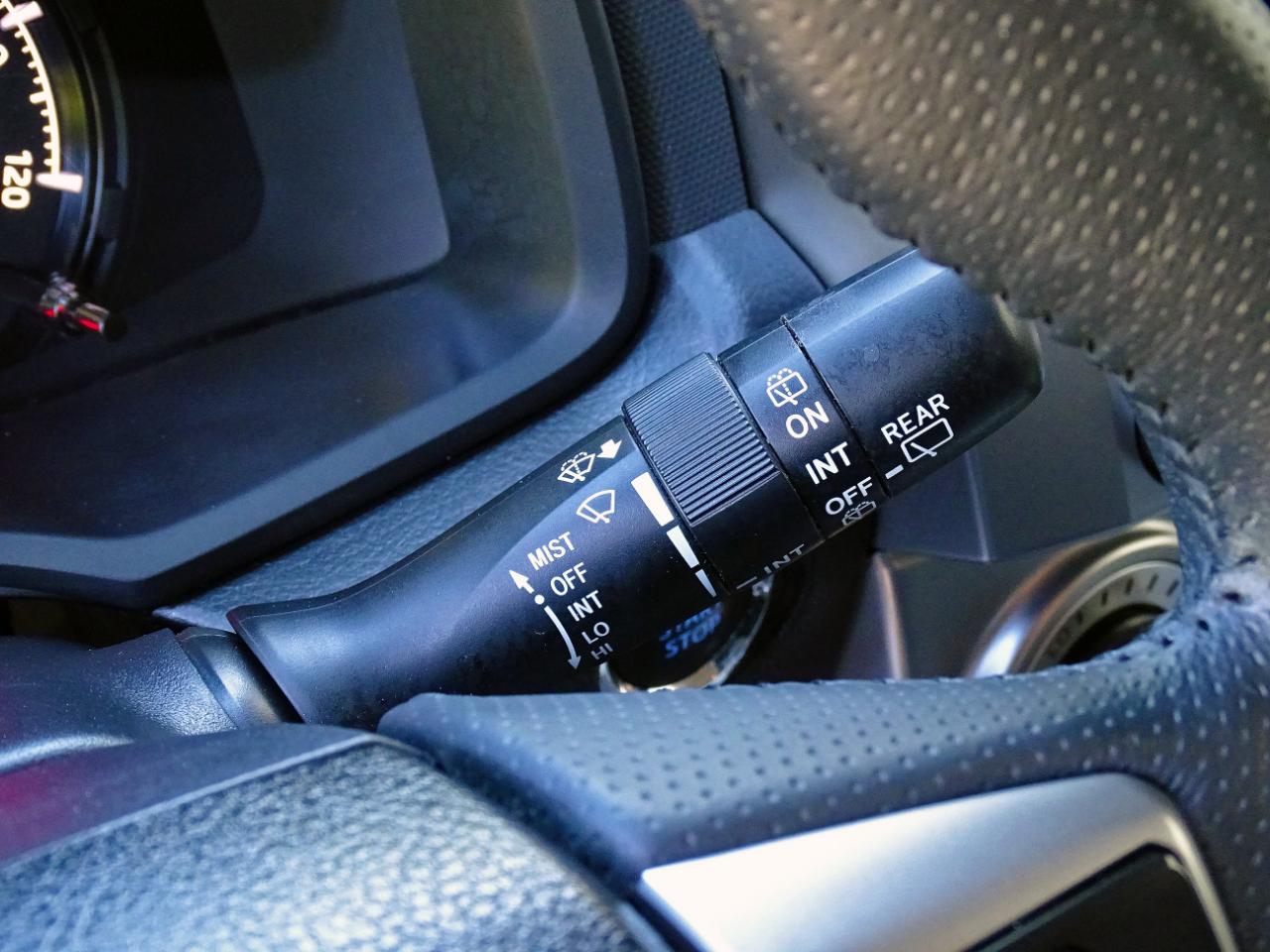 Toyota 4Runner SR5 2WD (Natl) 2024