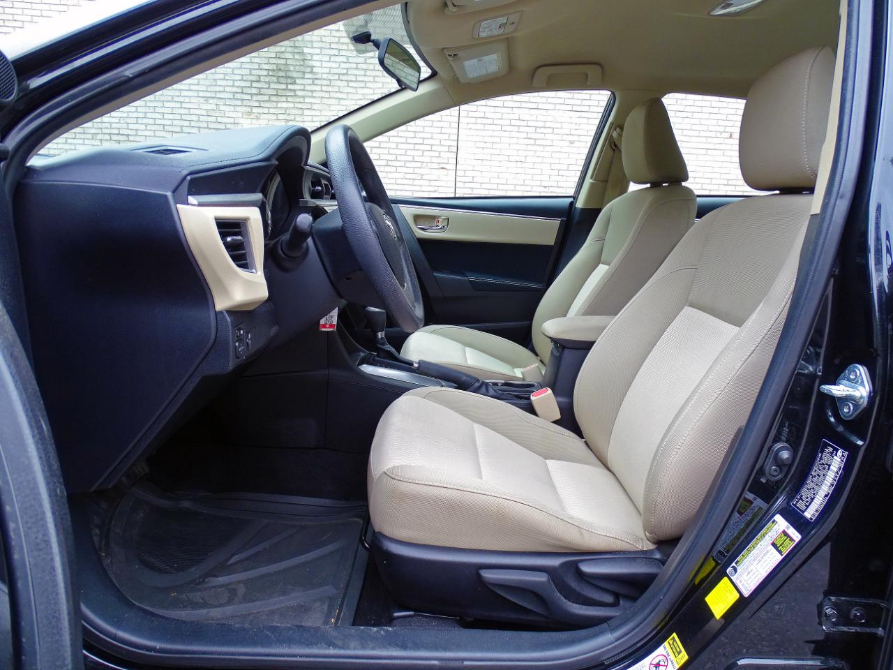 Toyota Corolla 4dr Sdn CVT LE (Natl) 2014