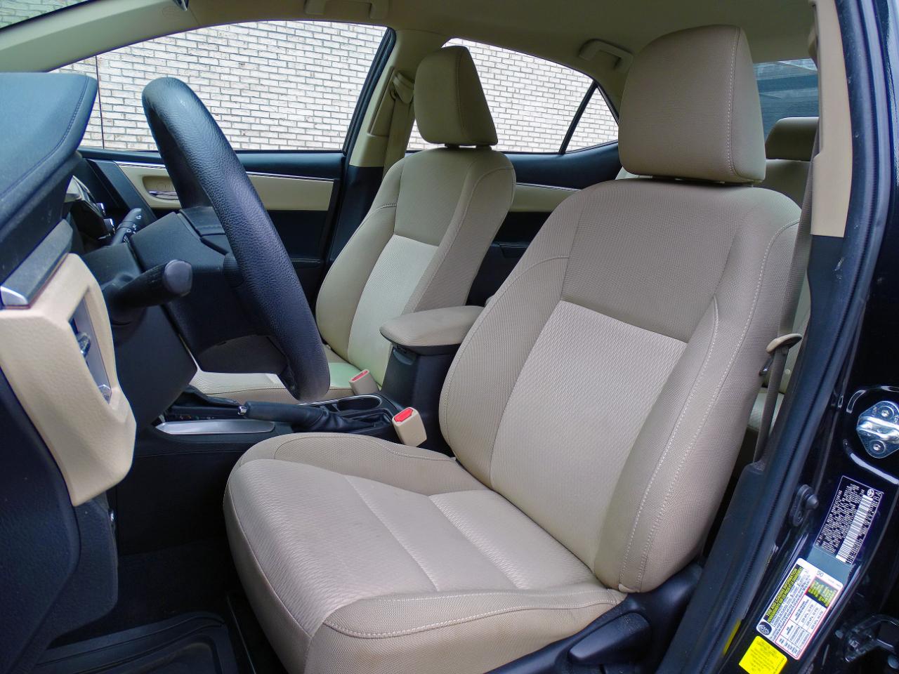 Toyota Corolla 4dr Sdn CVT LE (Natl) 2014