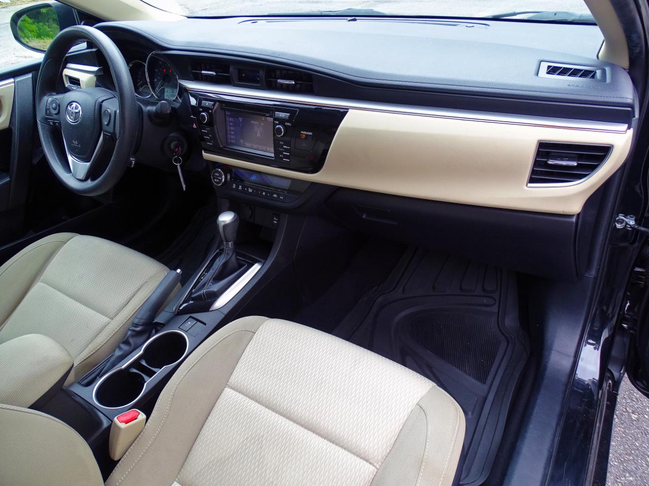 Toyota Corolla 4dr Sdn CVT LE (Natl) 2014