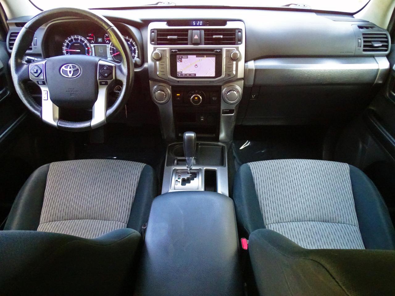 Toyota 4Runner RWD 4dr V6 SR5 (Natl) 2014
