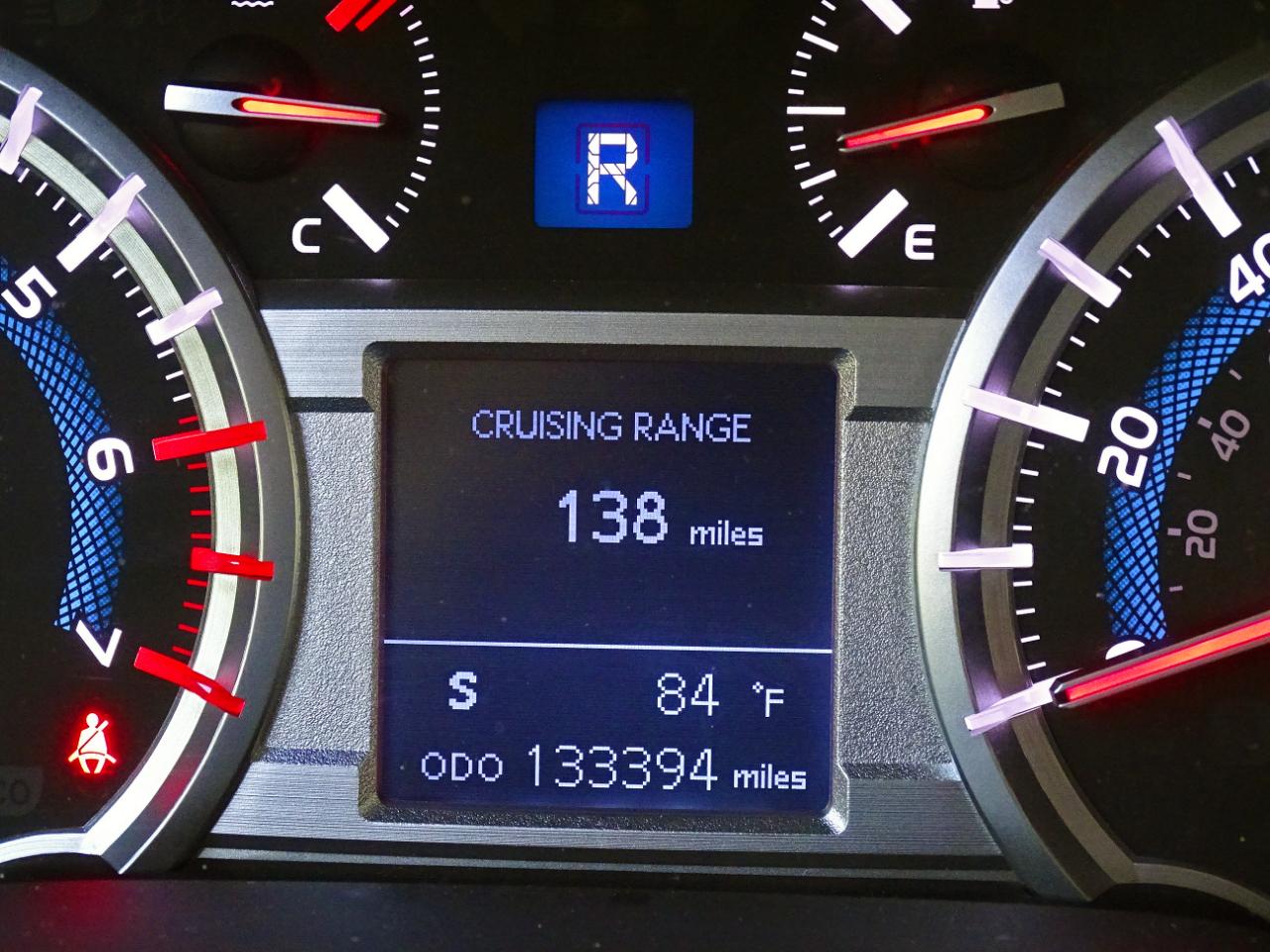 Toyota 4Runner RWD 4dr V6 SR5 (Natl) 2014