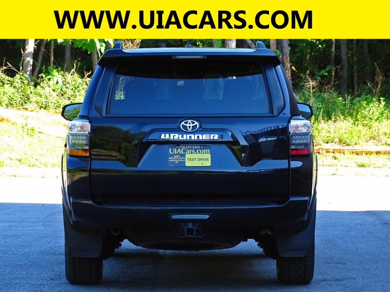 Toyota 4Runner SR5 2WD (Natl) 2024
