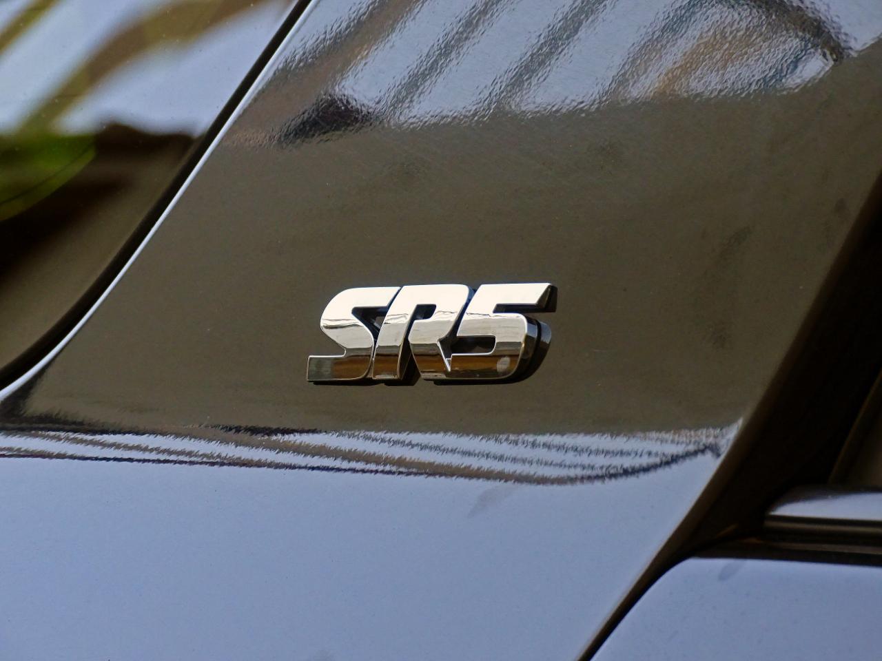 Toyota 4Runner SR5 2WD (Natl) 2024