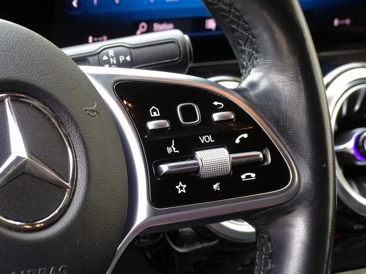 Mercedes-Benz GLA GLA 250 4MATIC SUV 2023