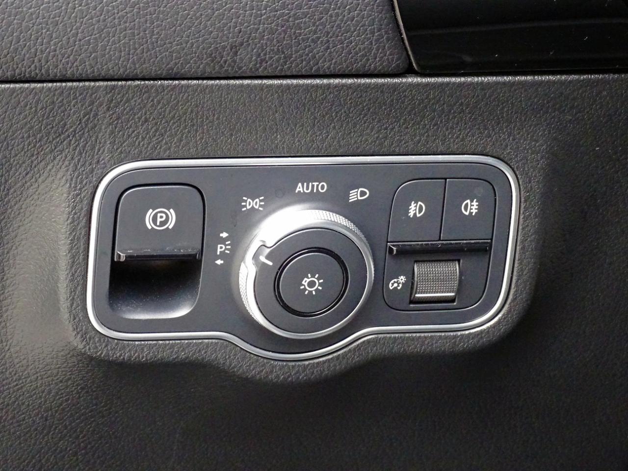 Mercedes-Benz GLA GLA 250 4MATIC SUV 2023