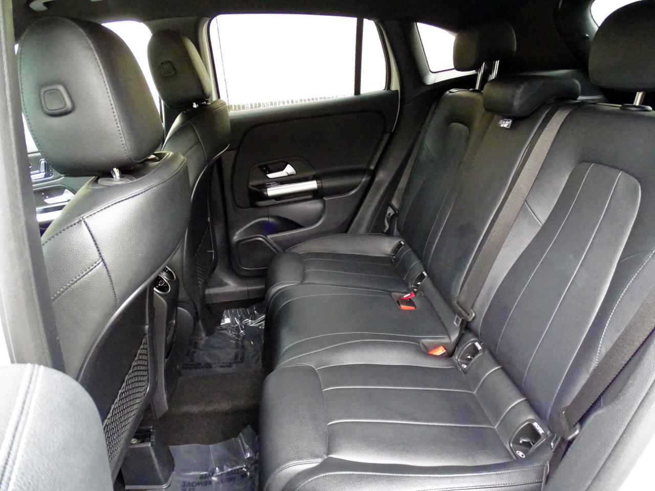 Mercedes-Benz GLA GLA 250 4MATIC SUV 2023