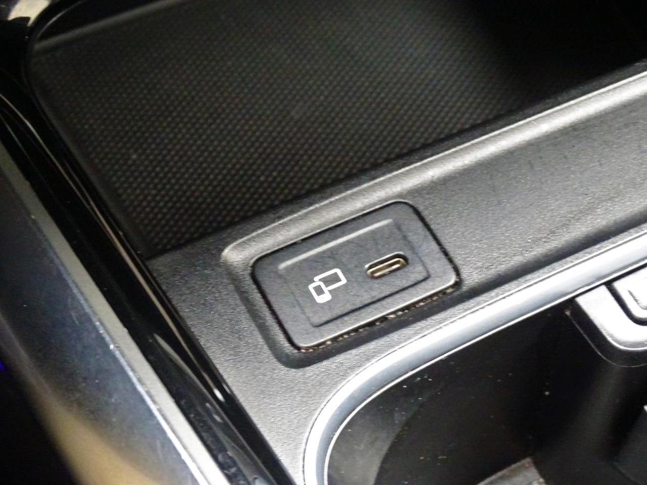 Mercedes-Benz GLA GLA 250 4MATIC SUV 2023