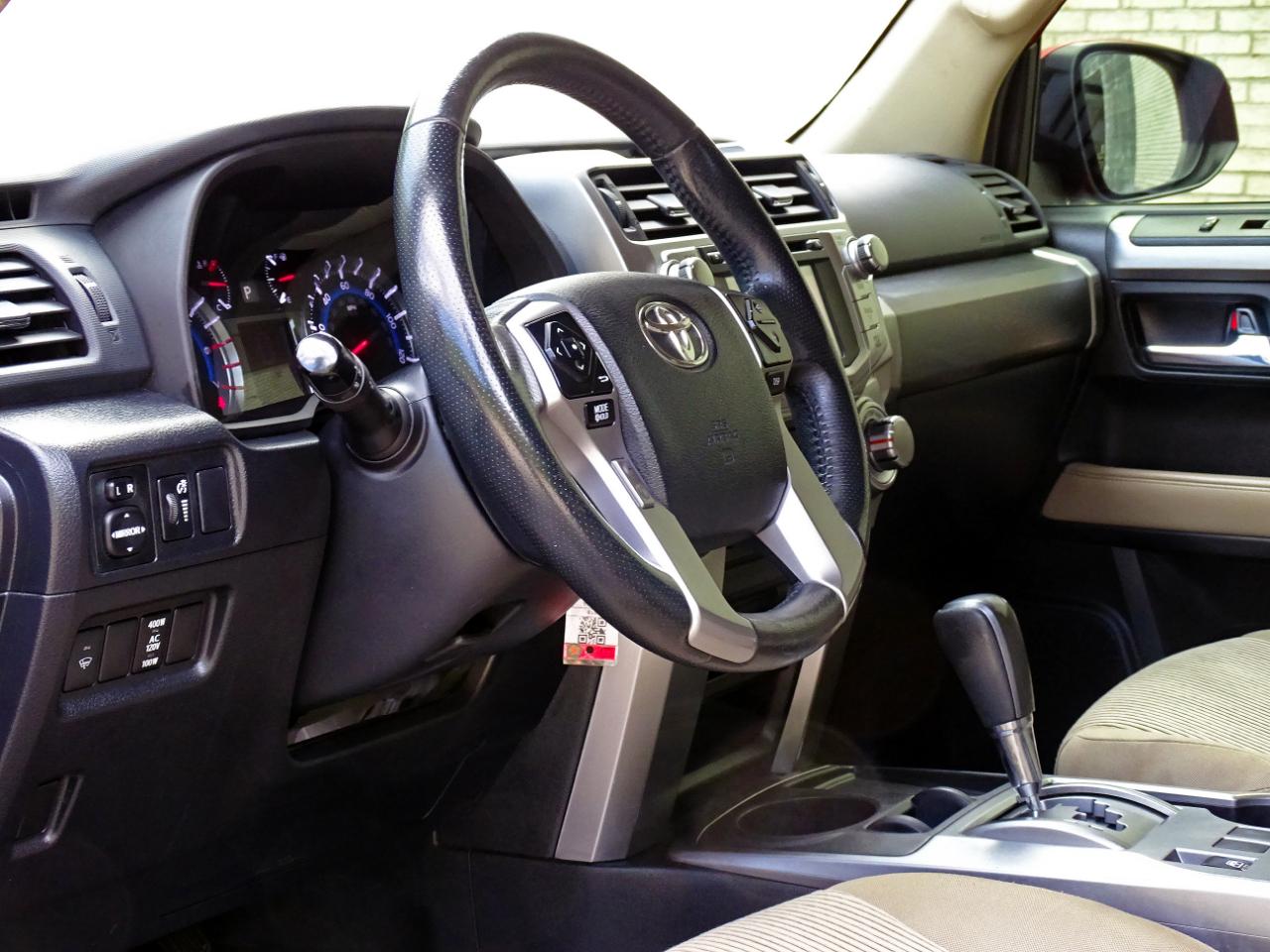 Toyota 4Runner SR5 2018