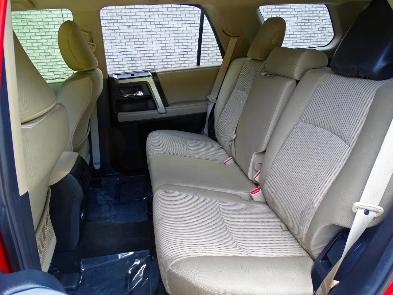 Toyota 4Runner SR5 2018