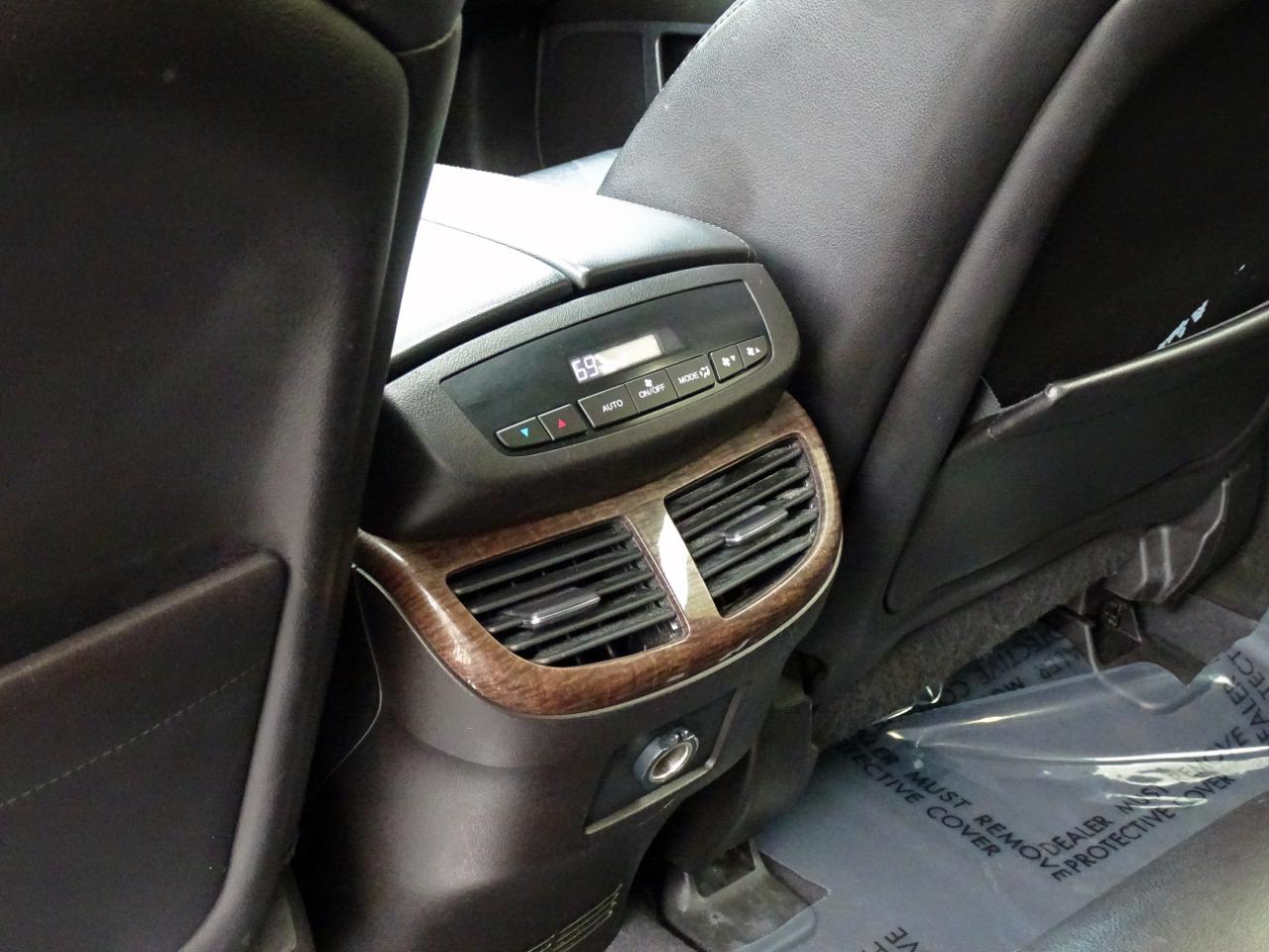 Acura MDX AWD 4dr 2011