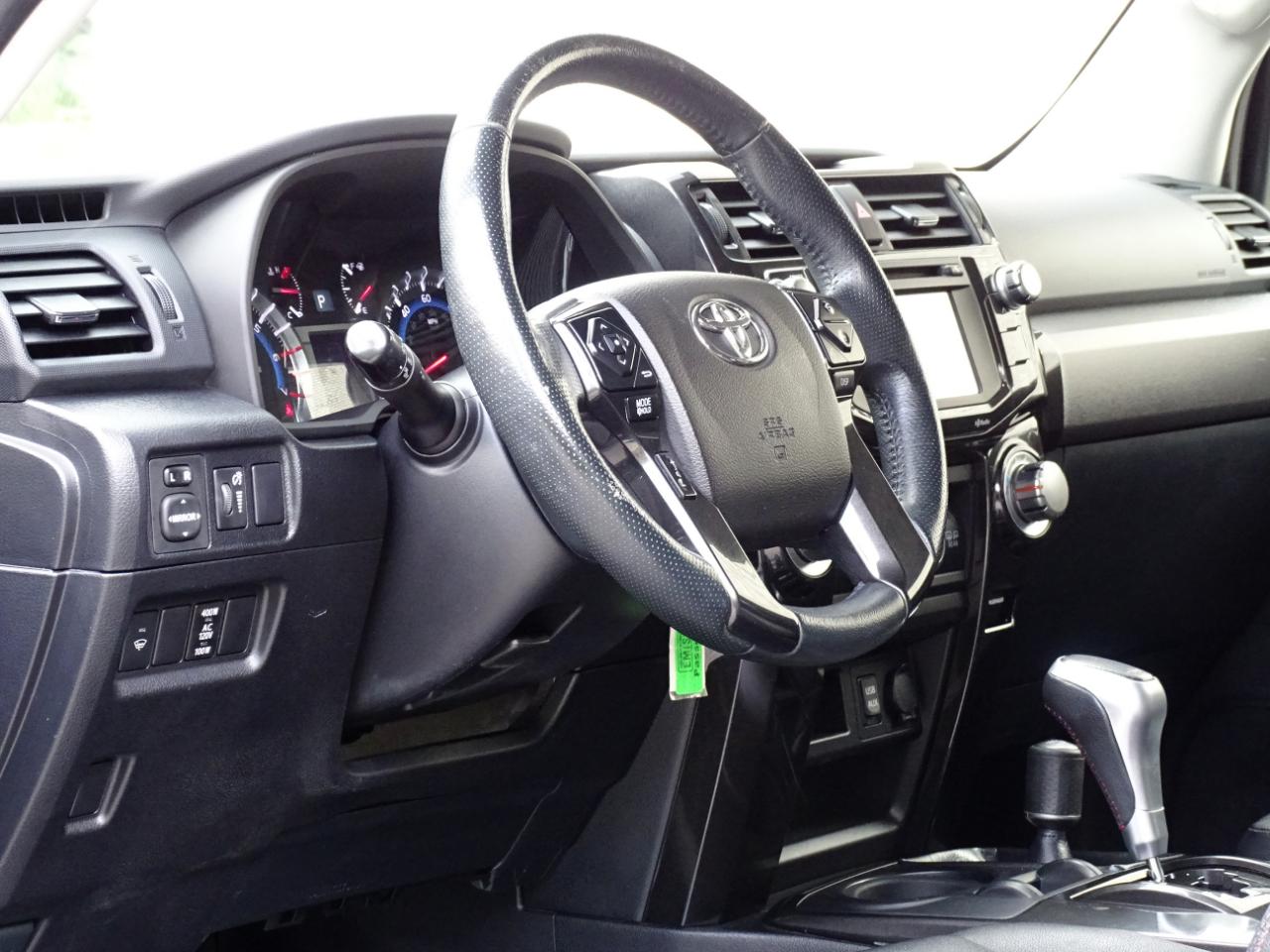 Toyota 4Runner 4WD 4dr V6 TRD Pro (Natl) 2016