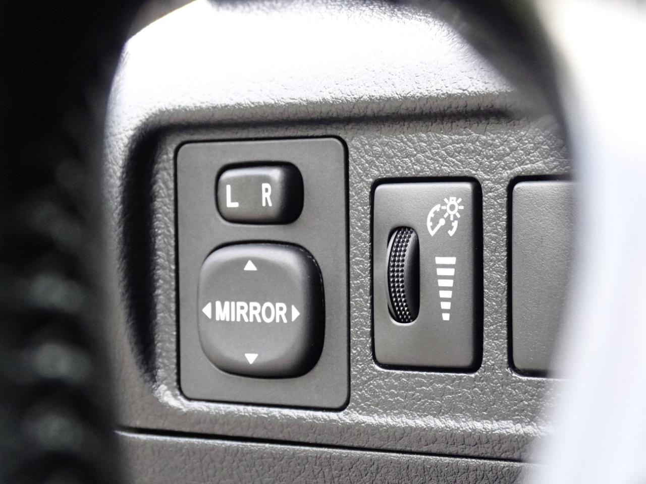 Toyota 4Runner 4WD 4dr V6 TRD Pro (Natl) 2016