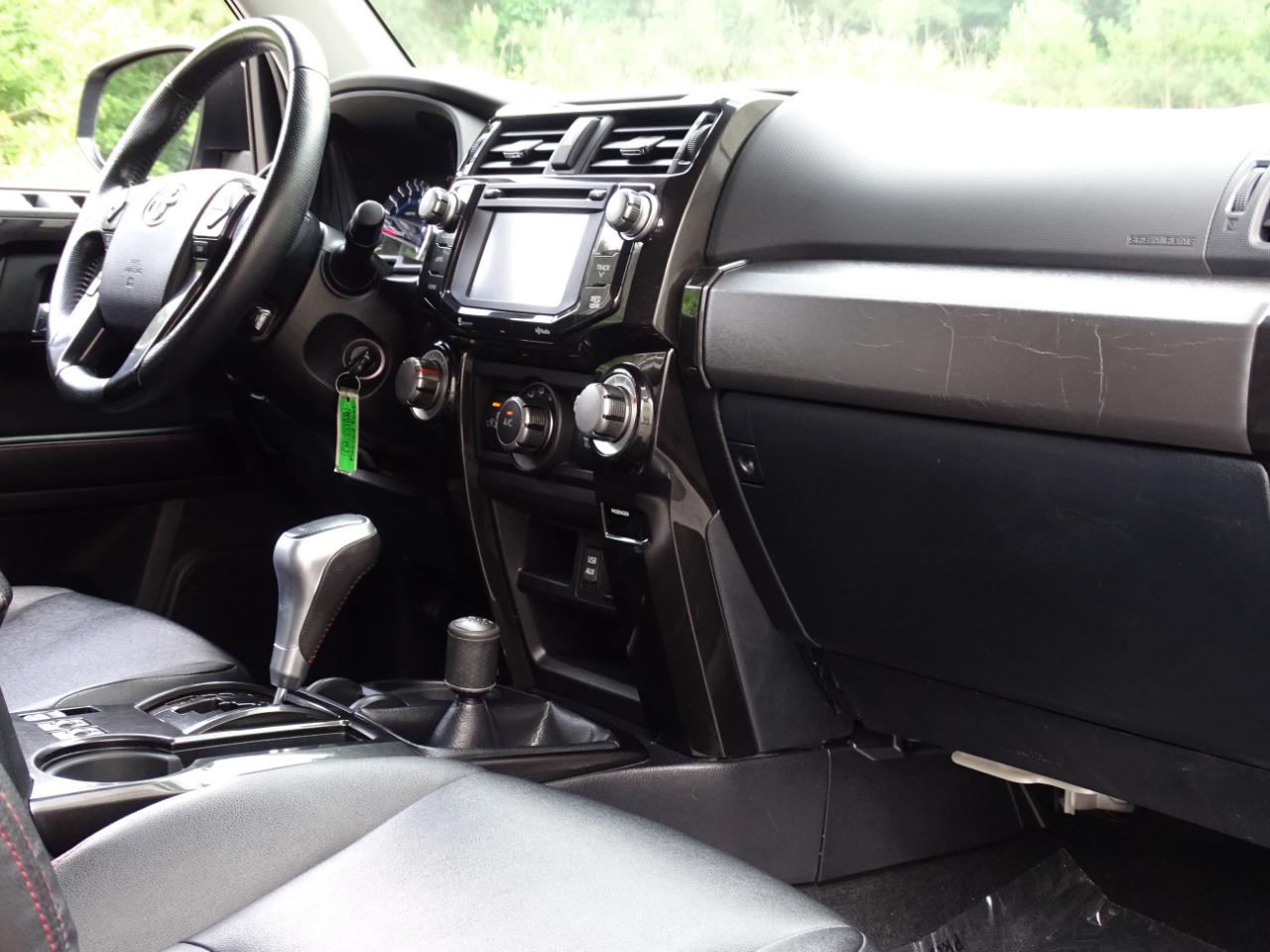 Toyota 4Runner 4WD 4dr V6 TRD Pro (Natl) 2016