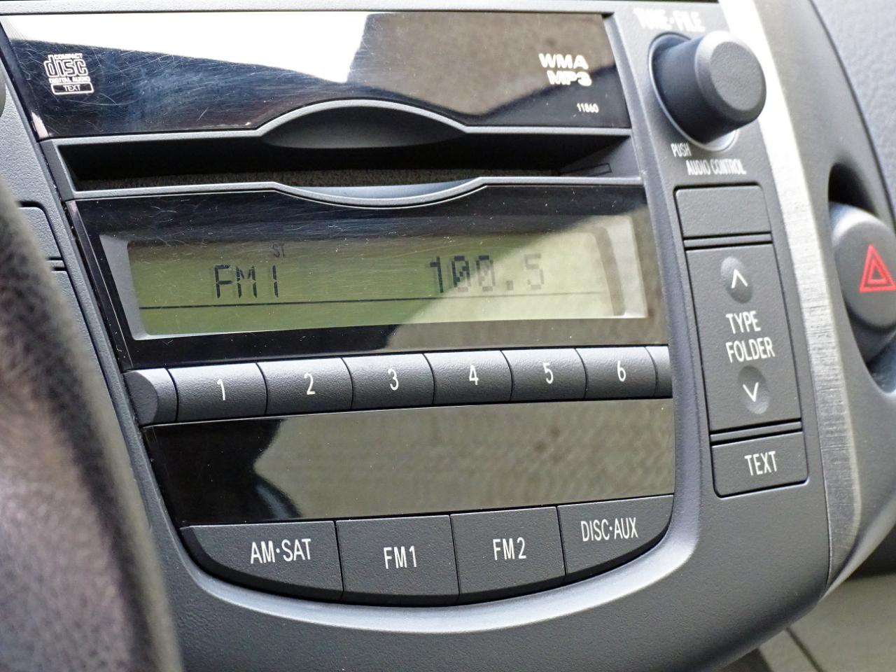 Toyota RAV4 4WD 4dr V6 5-Spd AT (Natl) 2010