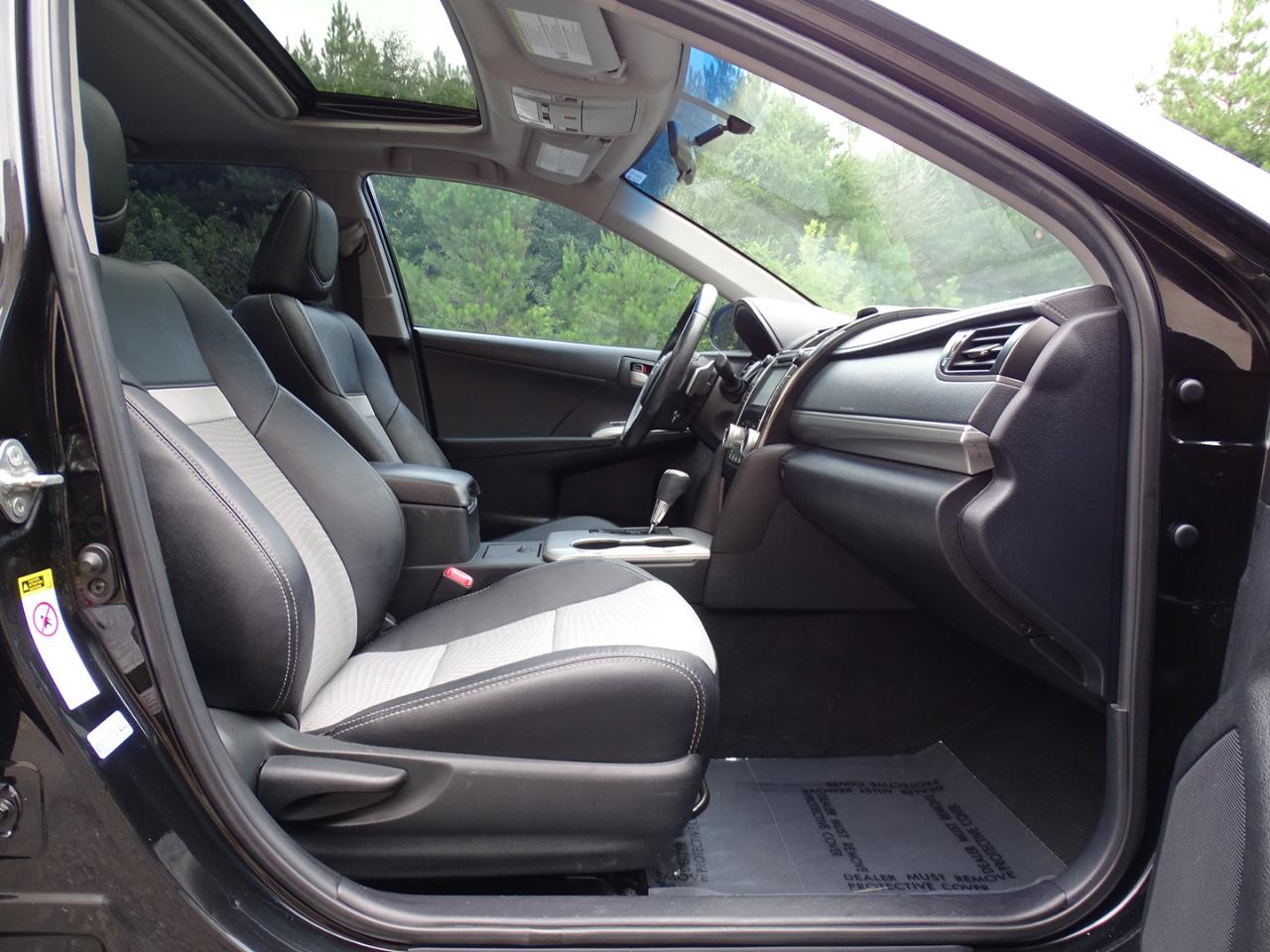 Toyota Camry 4dr Sdn I4 Auto SE Sport Limited Edition (Natl) 2012