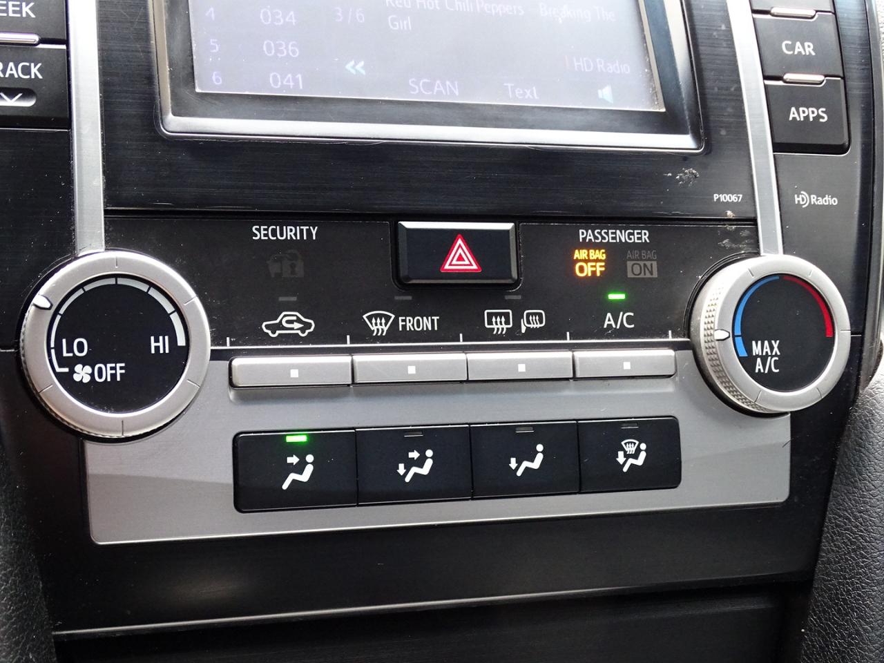 Toyota Camry 4dr Sdn I4 Auto SE Sport Limited Edition (Natl) 2012