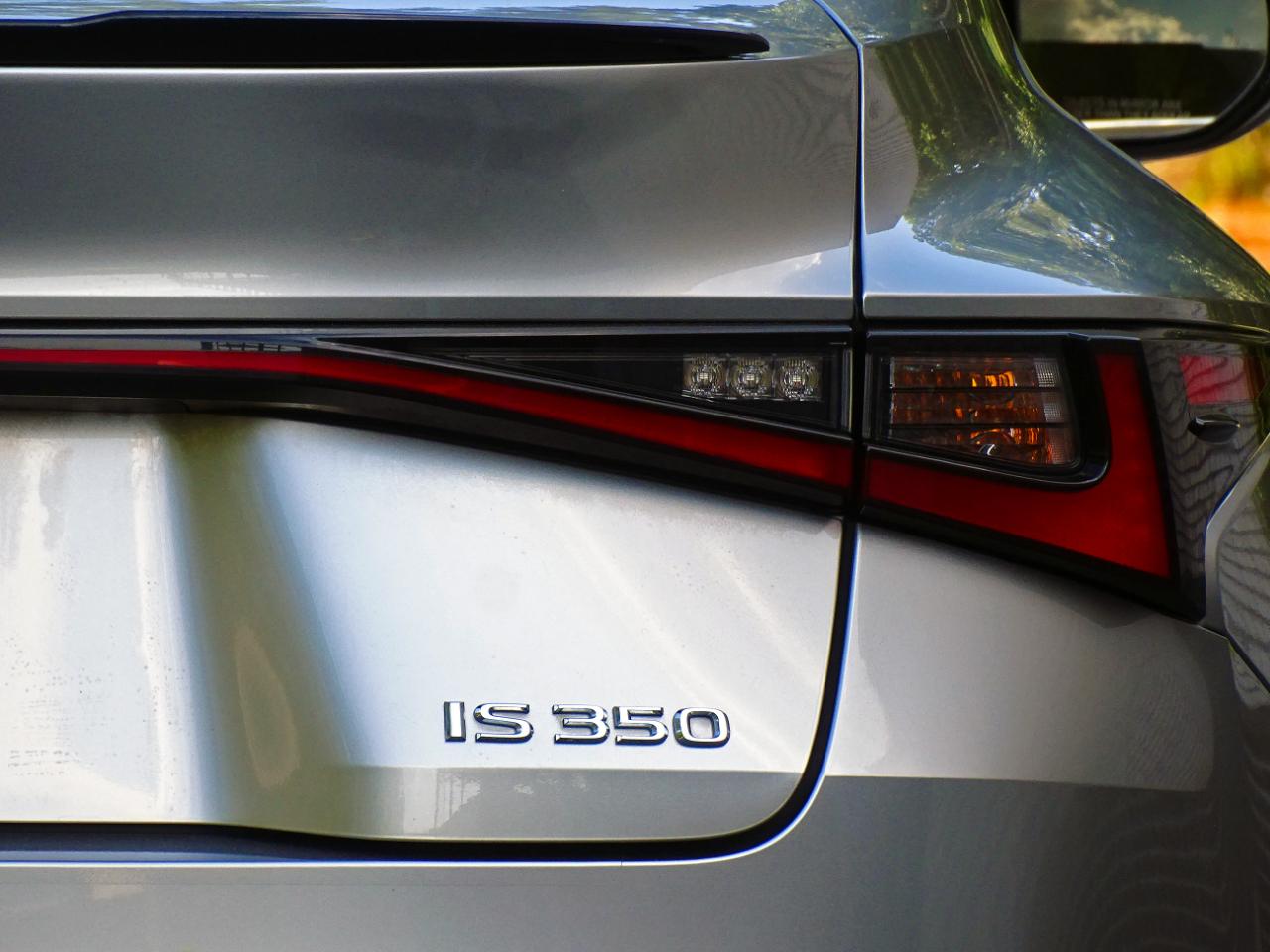 Lexus IS IS 350 F Sport RWD 2021