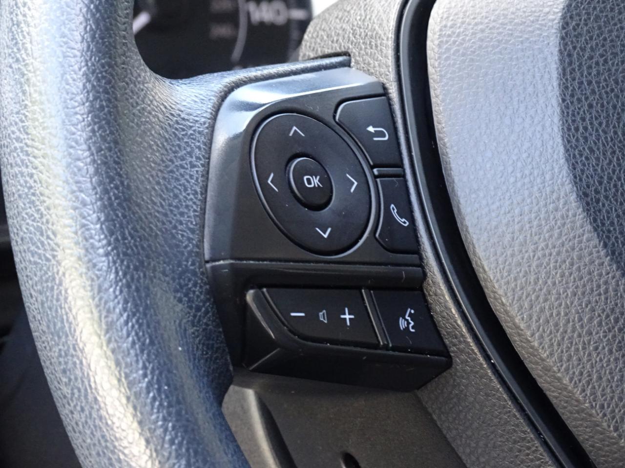 Toyota Corolla LE CVT (Natl) 2021