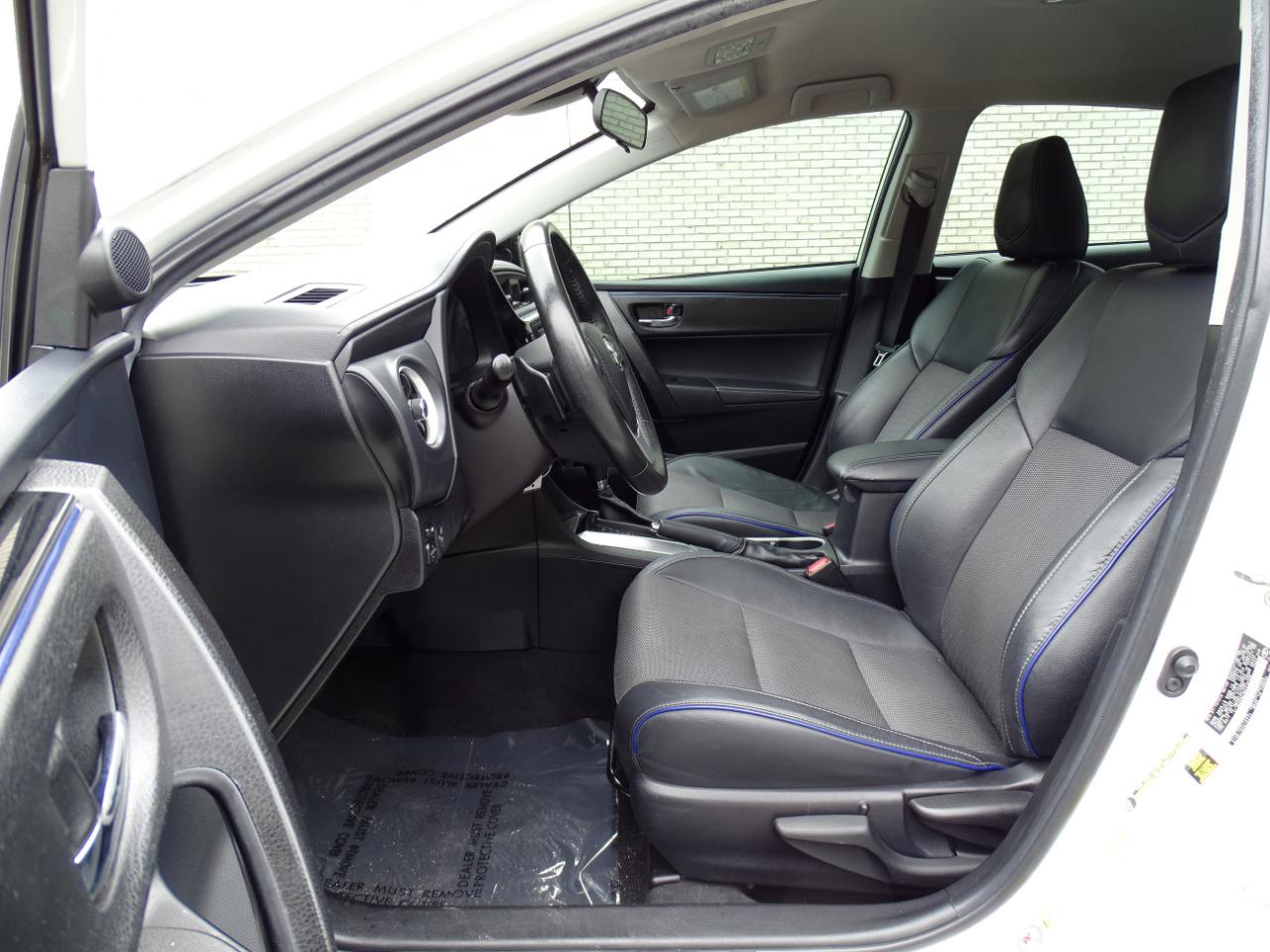 Toyota Corolla SE CVT (Natl) 2019