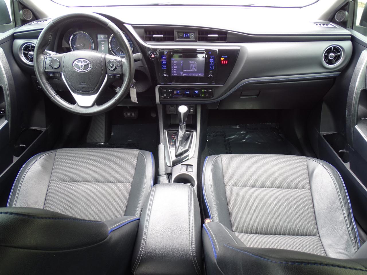Toyota Corolla SE CVT (Natl) 2019