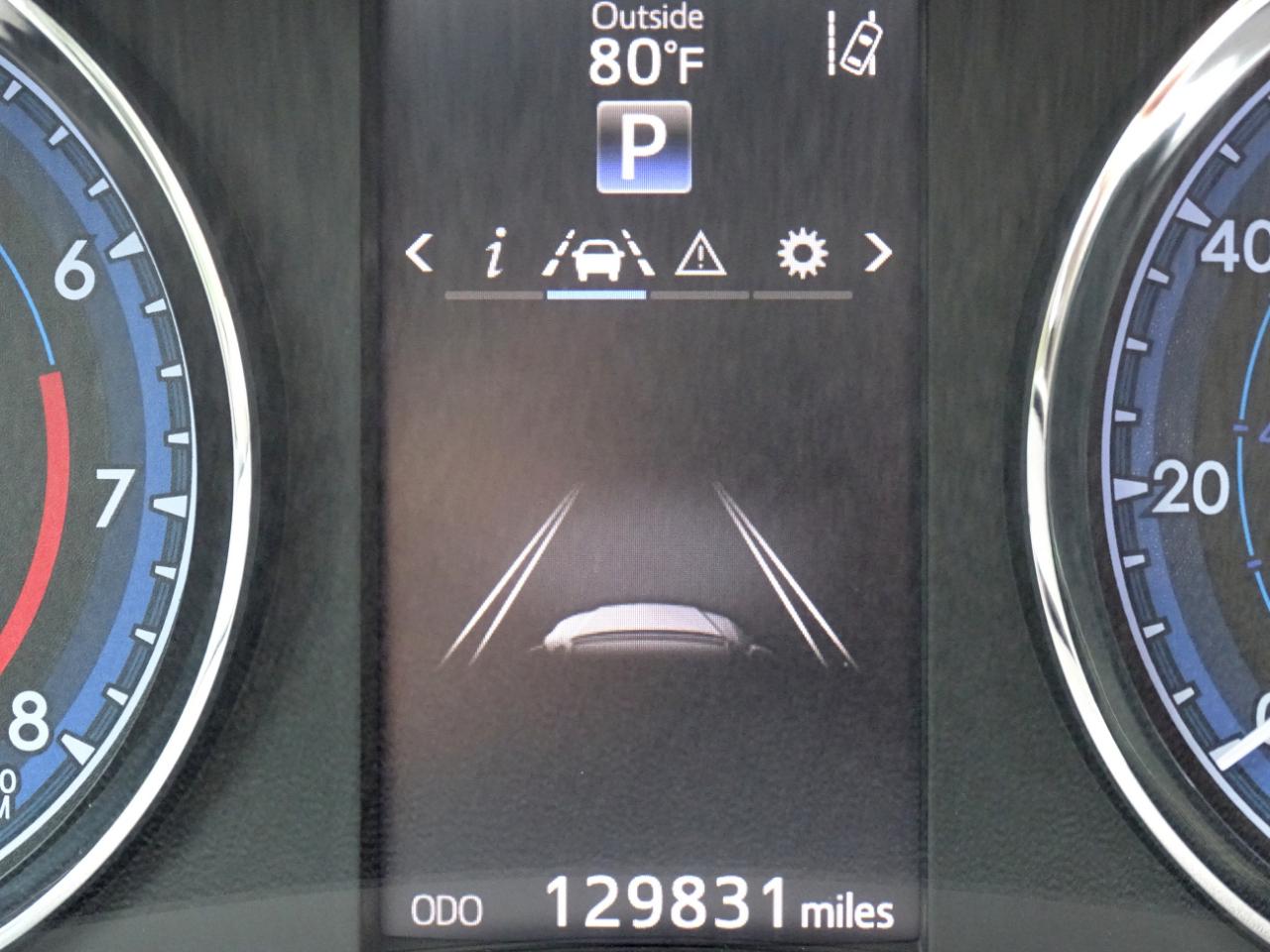 Toyota Corolla SE CVT (Natl) 2019
