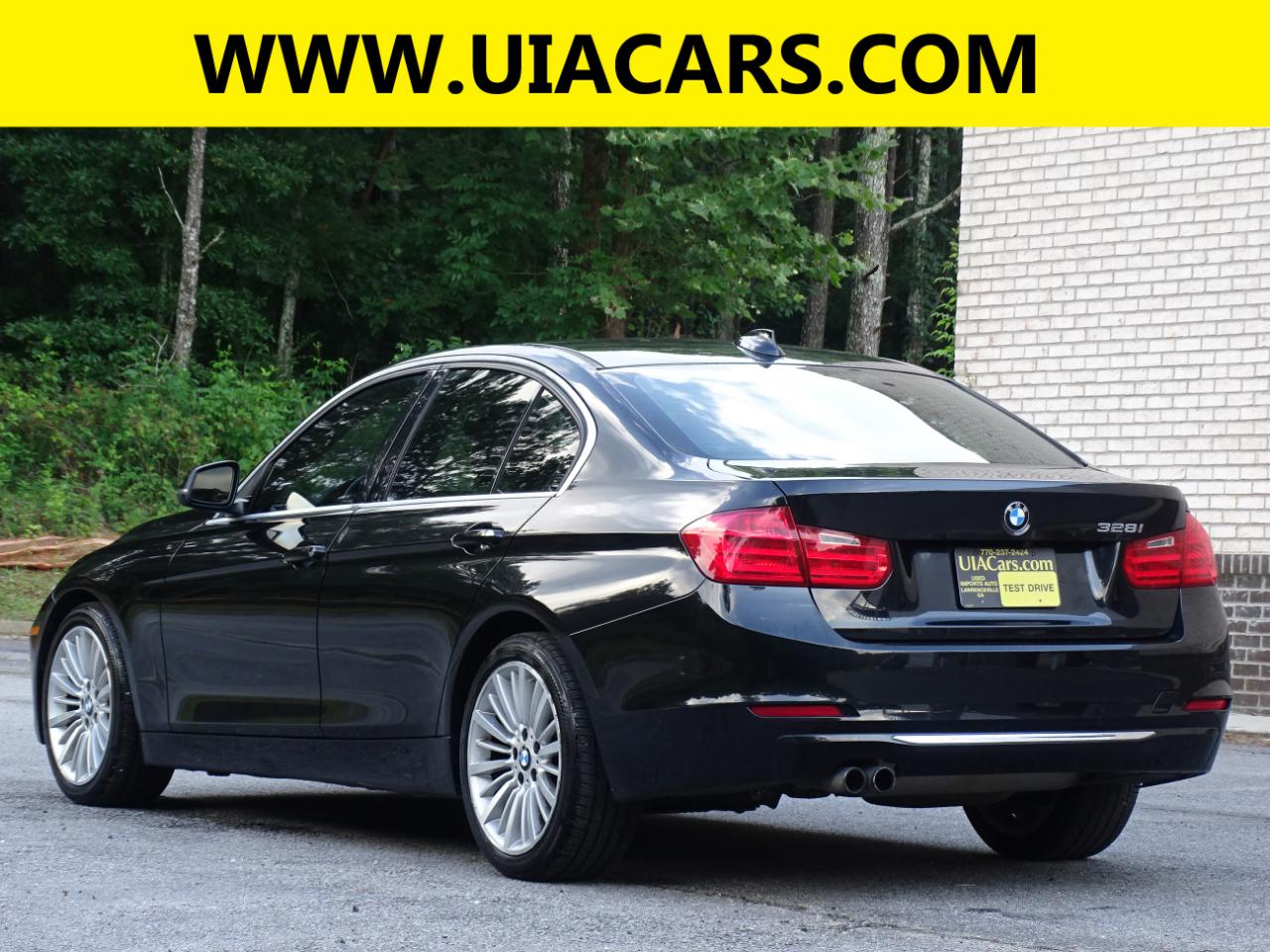 BMW 3 Series 4dr Sdn 328i RWD 2014