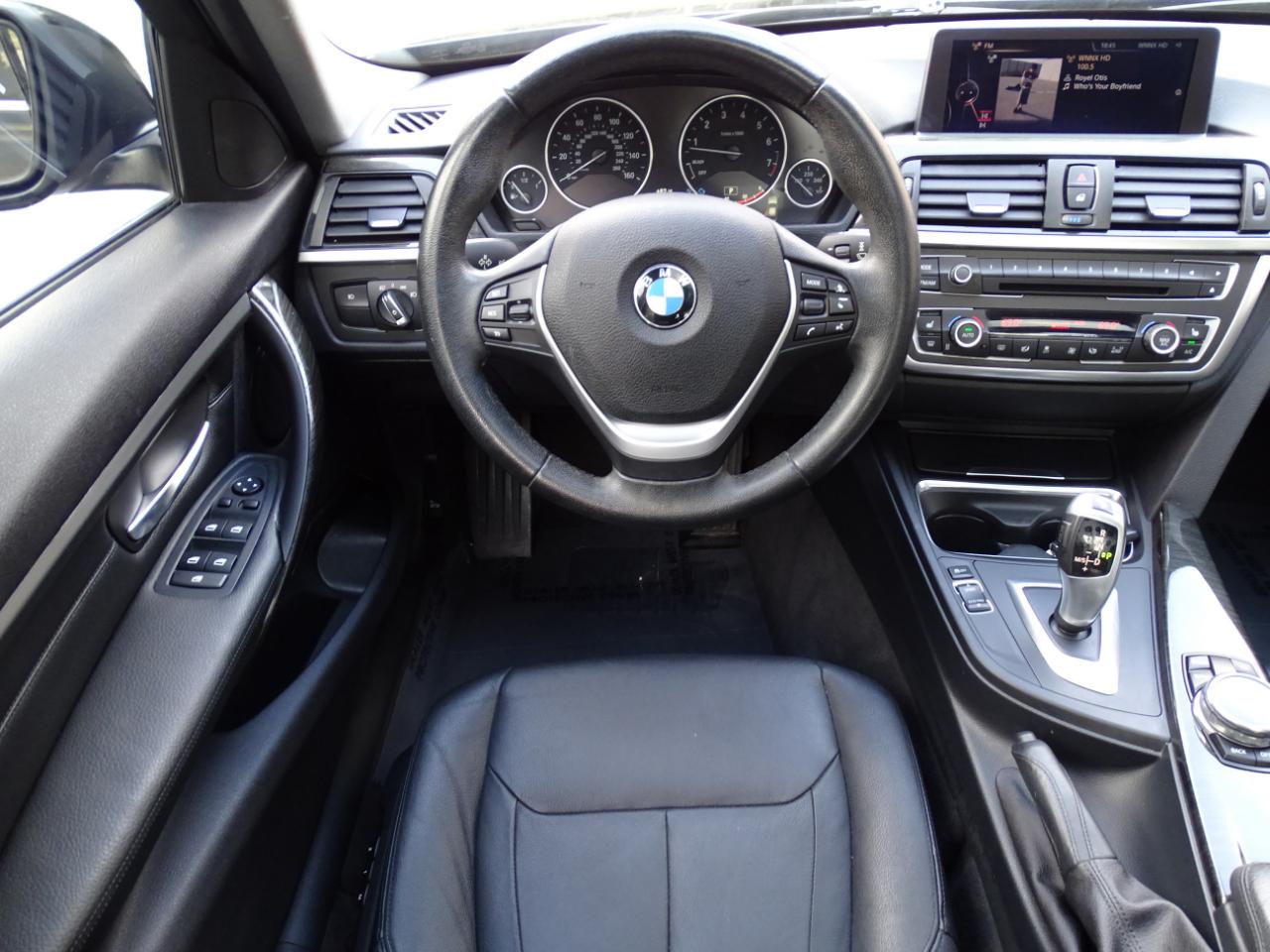 BMW 3 Series 4dr Sdn 328i RWD 2014