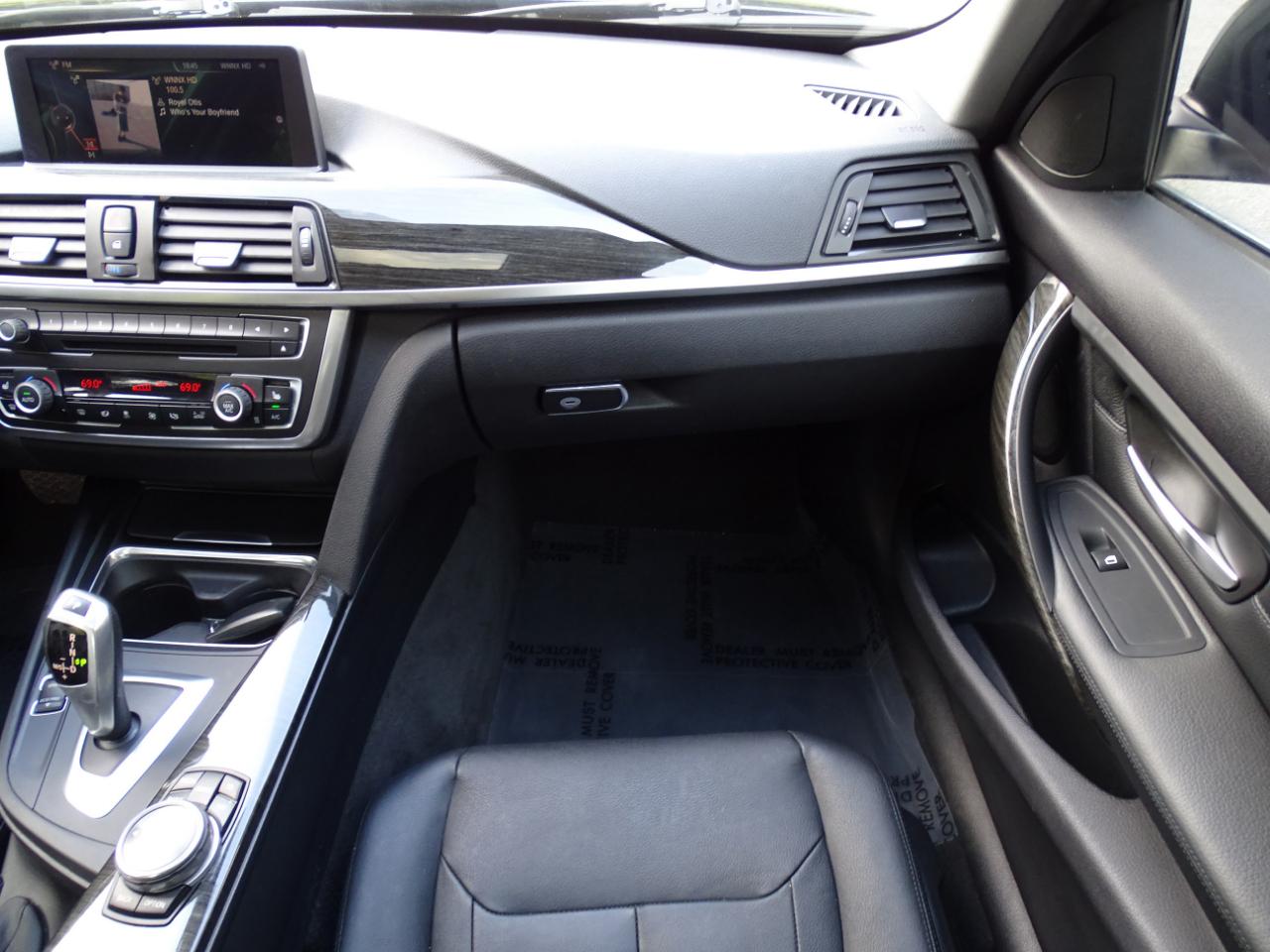 BMW 3 Series 4dr Sdn 328i RWD 2014