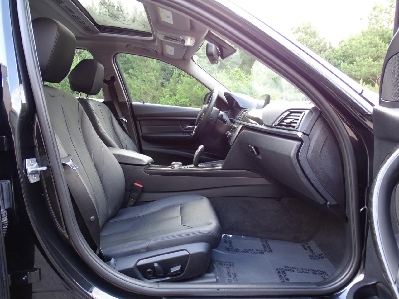BMW 3 Series 4dr Sdn 328i RWD 2014
