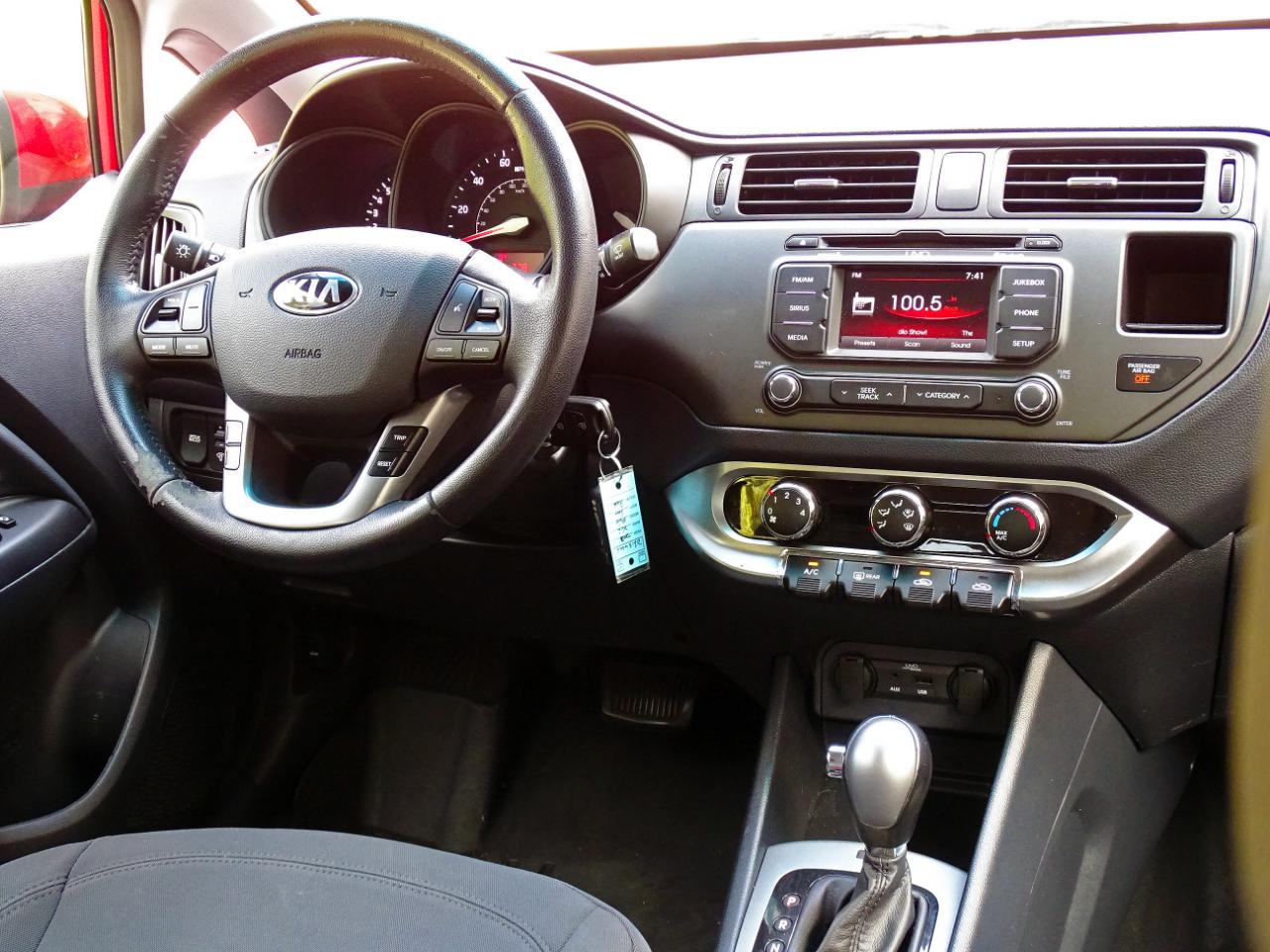 Kia Rio 4dr Sdn Auto EX 2013