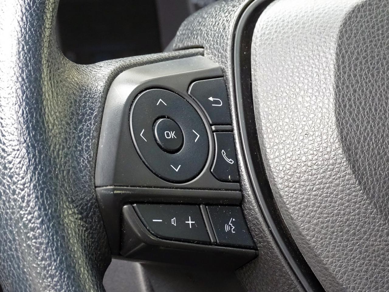 Toyota Corolla LE CVT (Natl) 2025